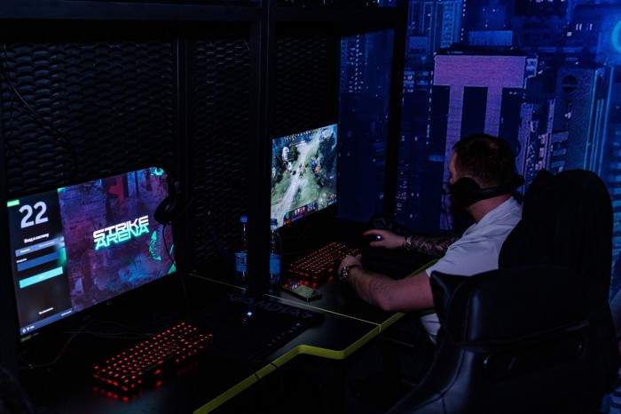 Франшиза Strike-Arena - центр киберспорта